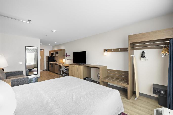 home2 suites by hilton ontario airport ca