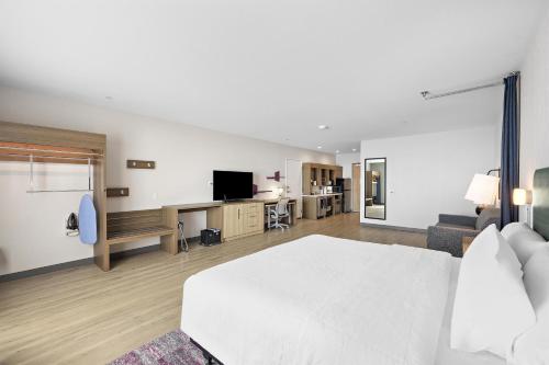 home2 suites by hilton ontario airport ca