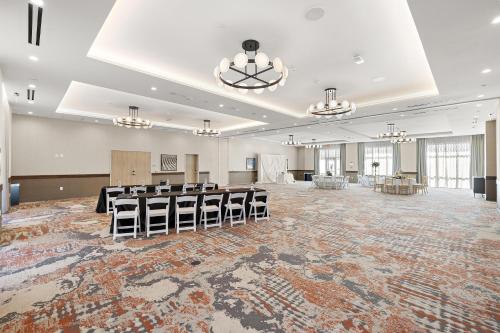 home2 suites by hilton ontario airport ca