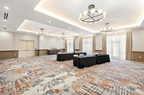 home2 suites by hilton ontario airport ca