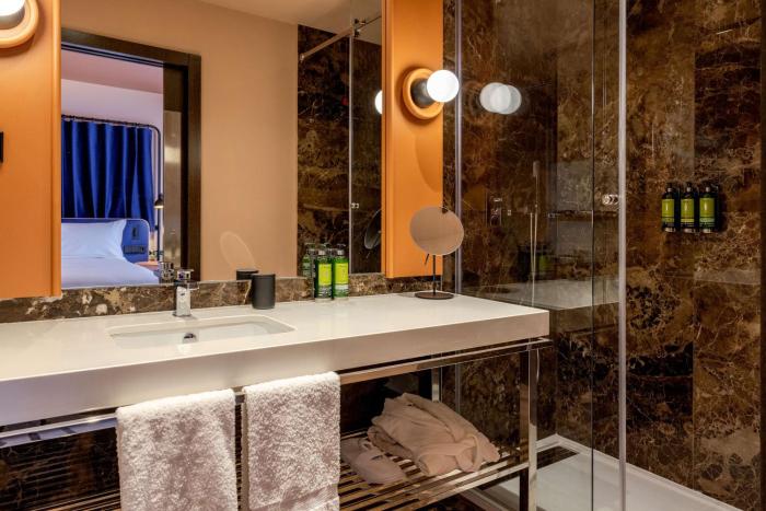cenica porto hotel curio collection by hilton