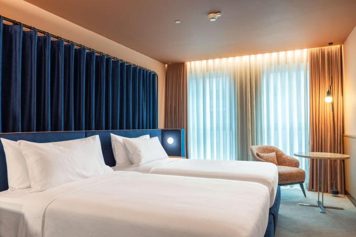 cenica porto hotel curio collection by hilton