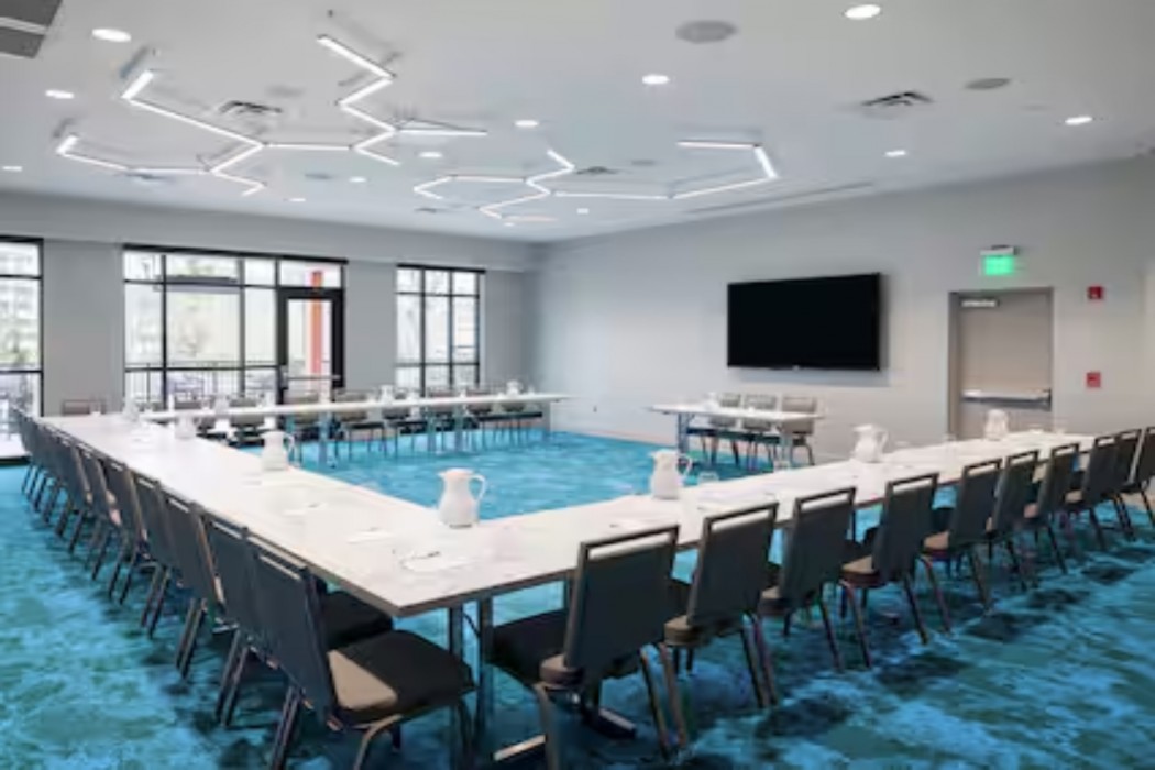 hilton garden inn greenville university