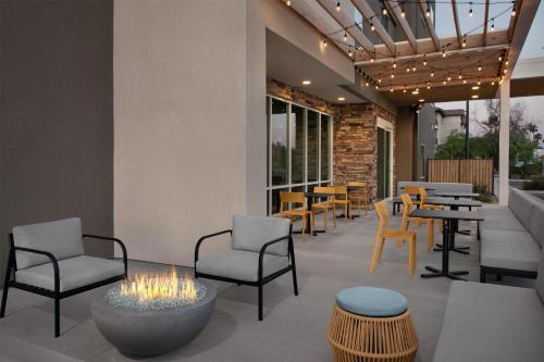 home2 suites goodyear phoenix west az