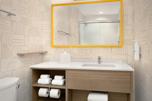 home2 suites goodyear phoenix west az