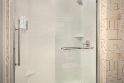 home2 suites goodyear phoenix west az