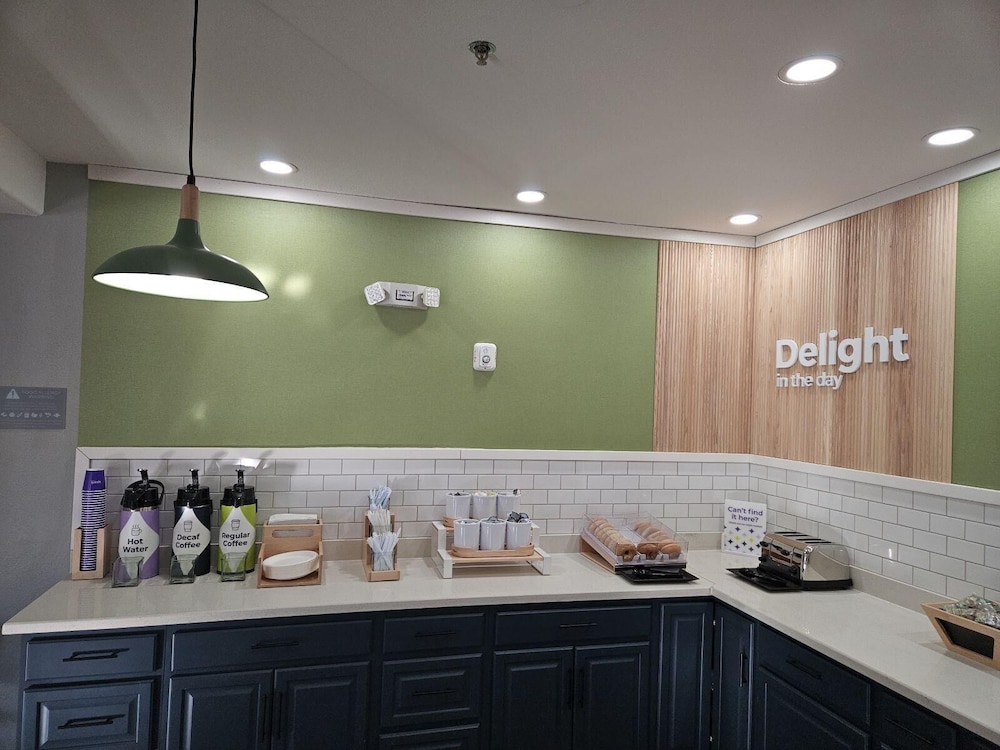 spark by hilton glendale phoenix north