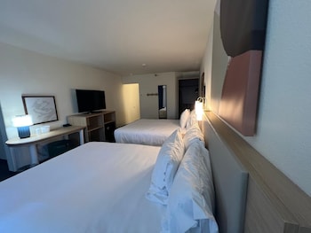 spark by hilton glendale phoenix north