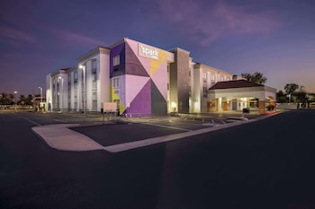 spark by hilton glendale phoenix north