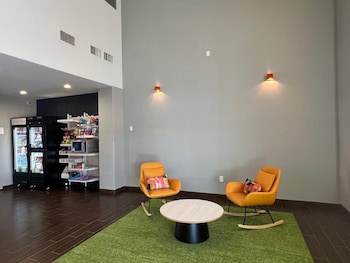 spark by hilton glendale phoenix north