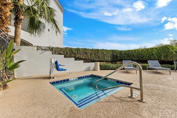 spark by hilton glendale phoenix north