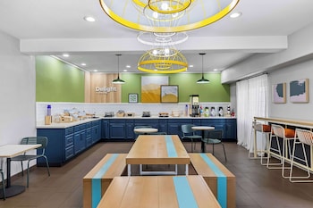 spark by hilton glendale phoenix north