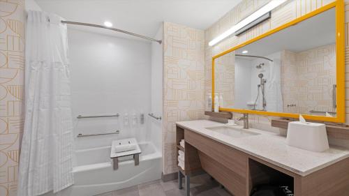 home2 suites by hilton pasco tri cities airport wa