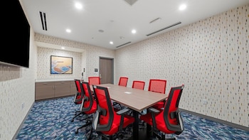 home2 suites by hilton pasco tri cities airport wa