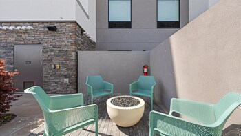 home2 suites by hilton pasco tri cities airport wa