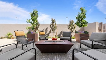 home2 suites by hilton pasco tri cities airport wa