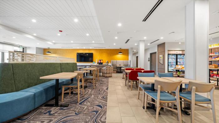 home2 suites by hilton pasco tri cities airport wa