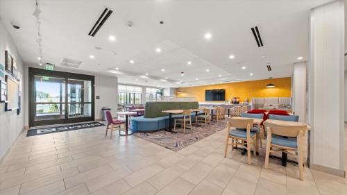 home2 suites by hilton pasco tri cities airport wa