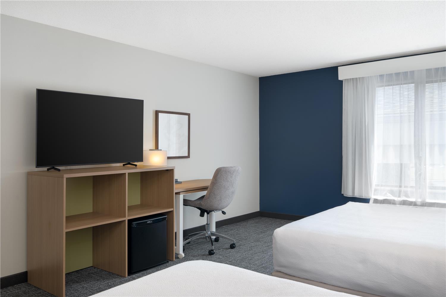 spark by hilton smithfield i 95