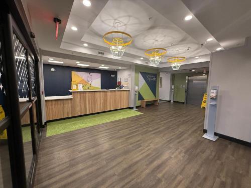 spark by hilton smithfield i 95