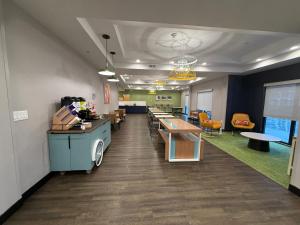 spark by hilton smithfield i 95