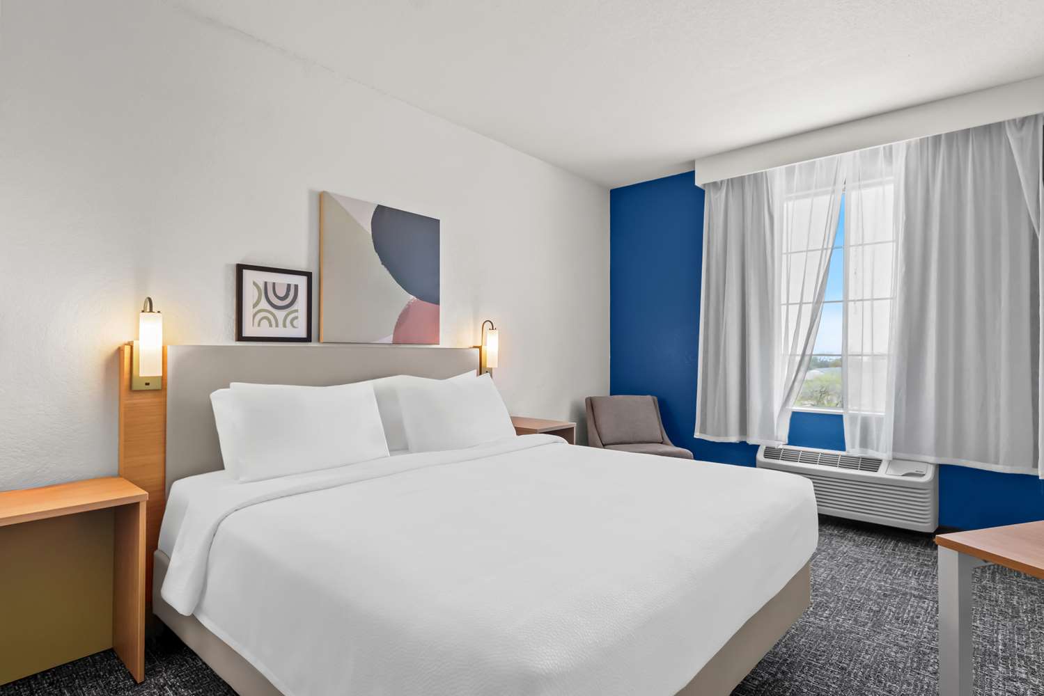 spark by hilton selma