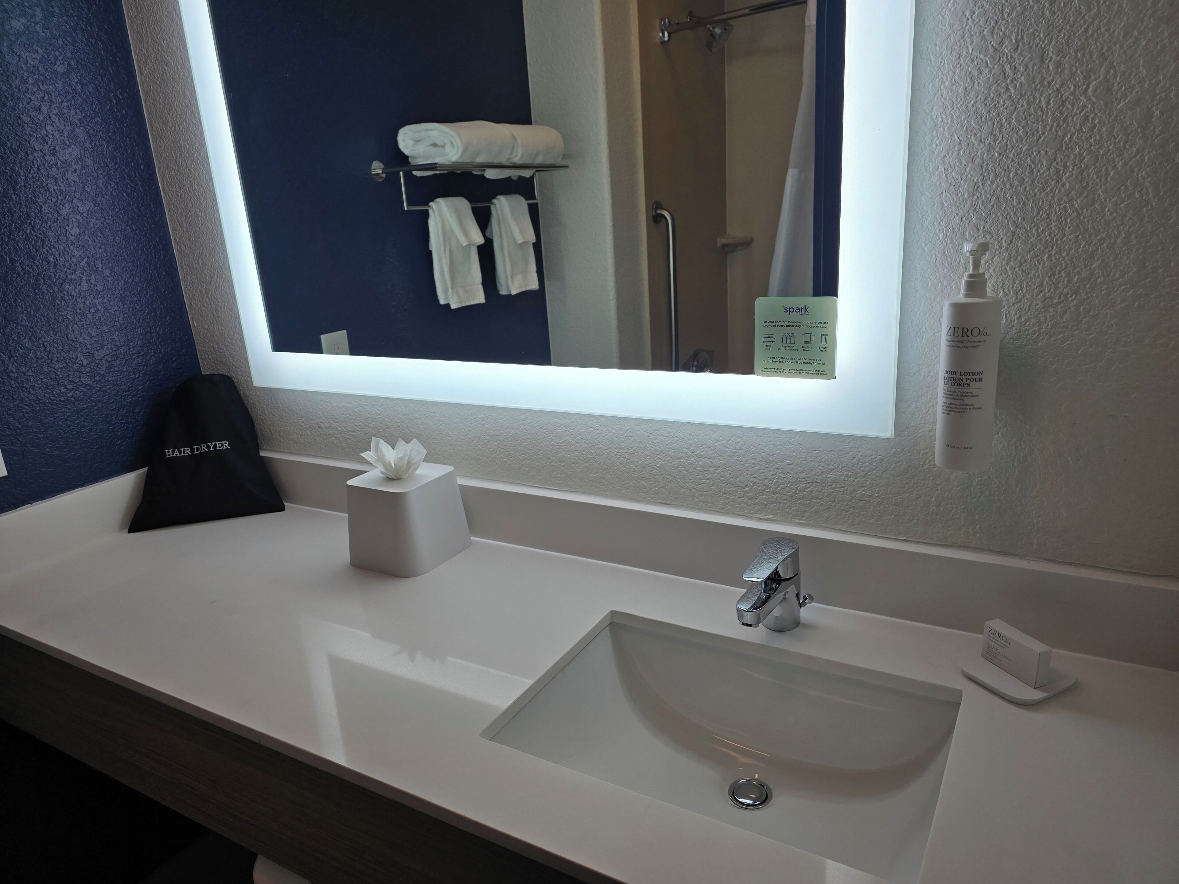 spark by hilton selma