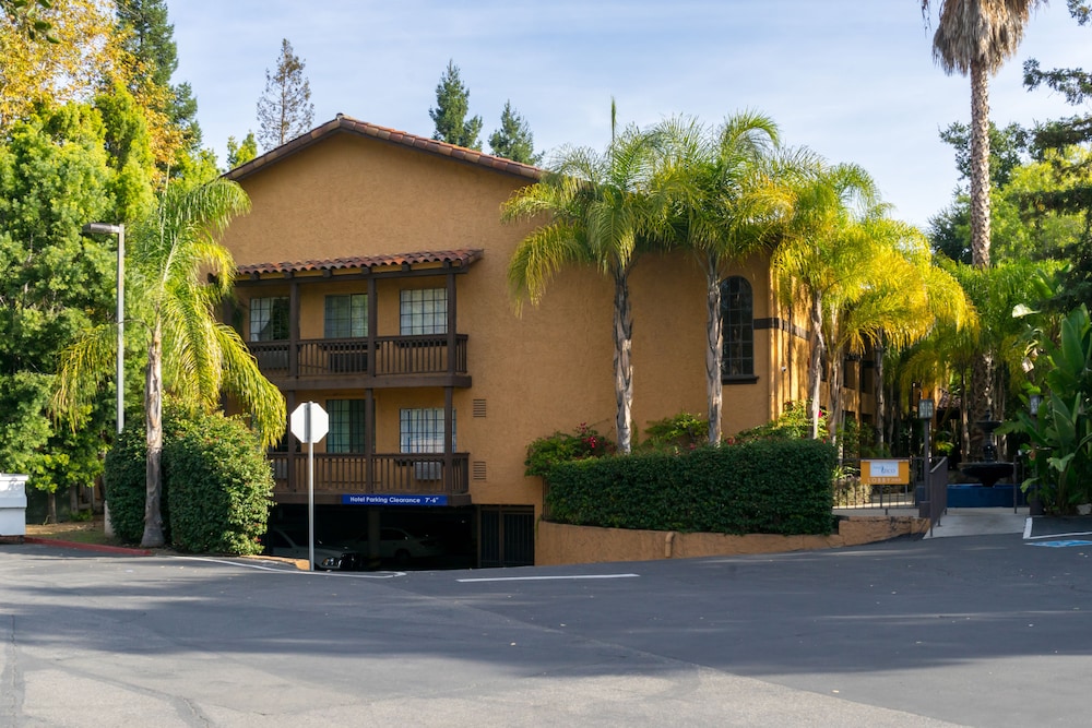 hotel zico bw signature collection