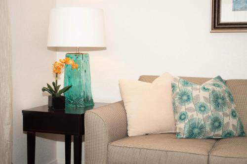 laguna shores studio suites