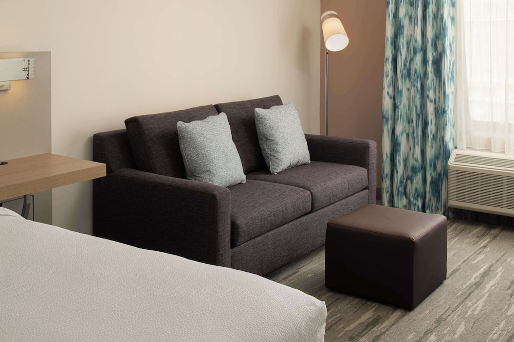 hilton garden inn tacoma downtown