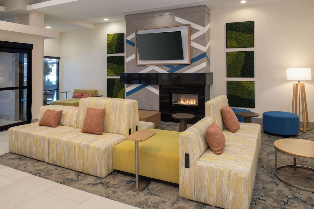 hilton garden inn tacoma downtown