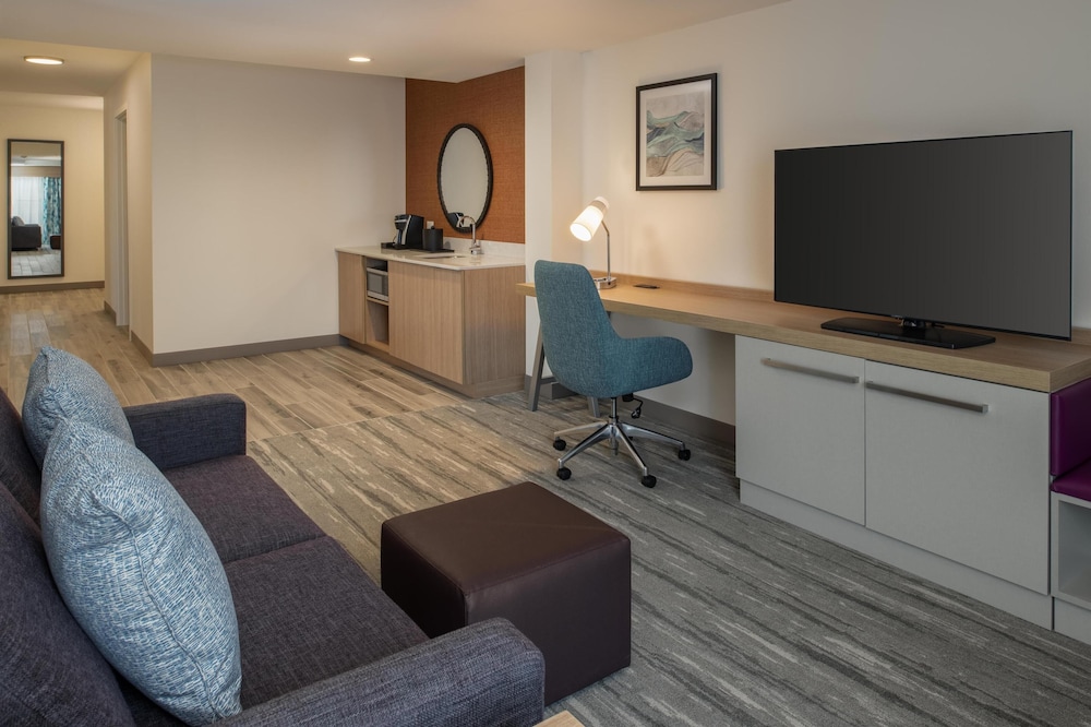hilton garden inn tacoma downtown