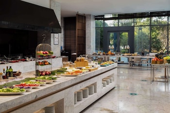 doubletree by hilton shanghai hongqiao