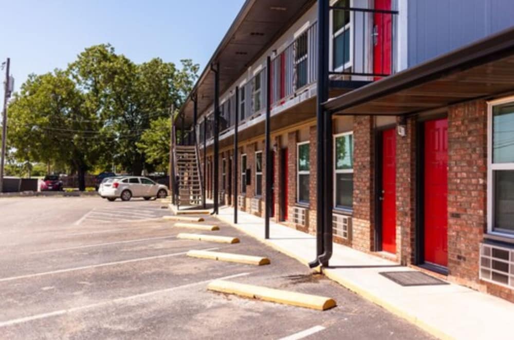 Lockhart Inn,Caldwell County>>Caldwell,3 star