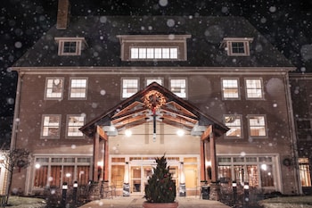 the lodge at geneva