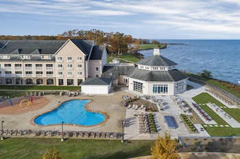 the lodge at geneva