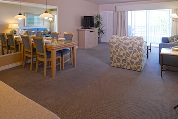 hilton vacation club riviera beach and shores