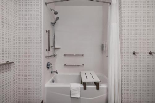hampton inn by hilton wichita falls north
