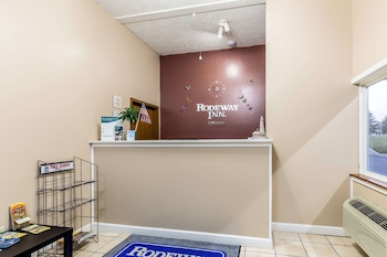 Rodeway Inn,Near West Michigan Fairgrounds,2 star