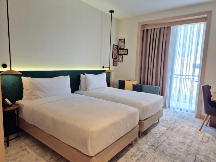 hilton garden inn termez airitom