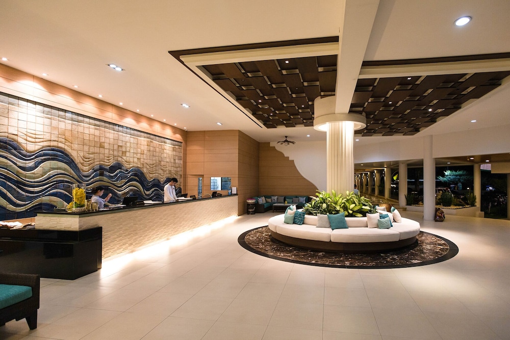 the cha am methavalai hotel