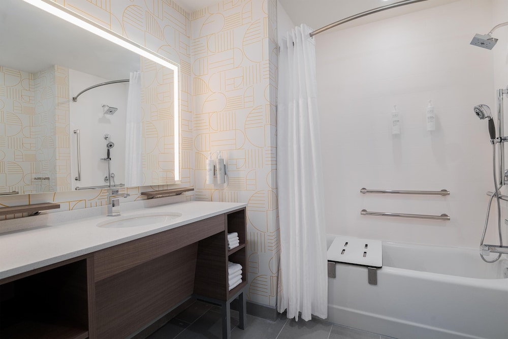 home2 suites riverview tampa fl