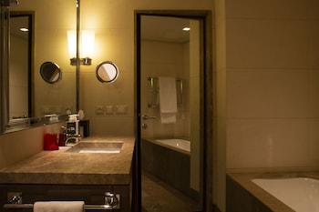 Hilton Turin Centre,,5 star