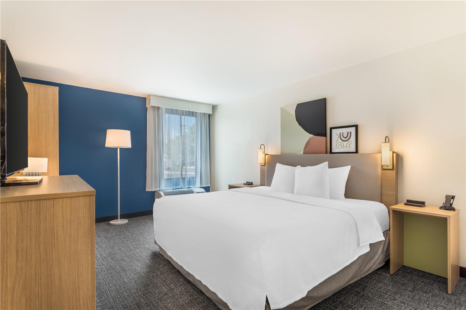 spark by hilton knoxville north i 75