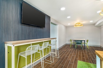 Spark By Hilton Knoxville North I-75,,3 star