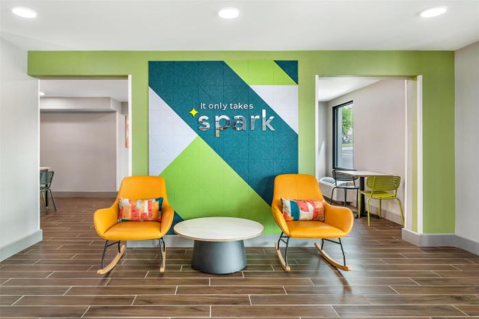 spark by hilton knoxville north i 75