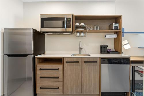home2 suites by hilton powell knoxville north tn