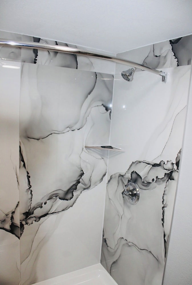 meridian inn oklahoma city airport