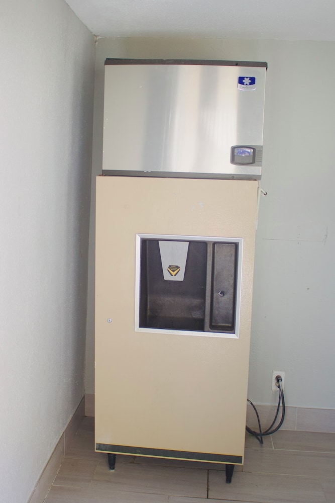 meridian inn oklahoma city airport