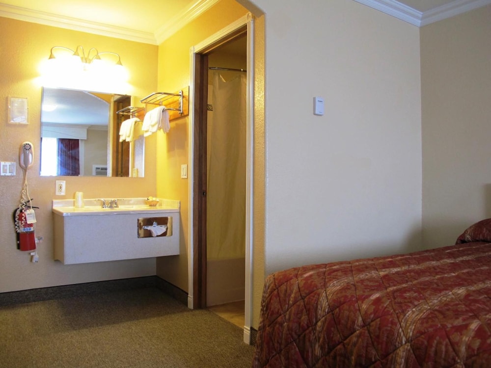merrill field inn